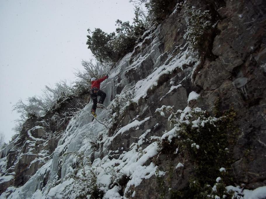 La Borda De Allue Huesca Exteriér fotografie